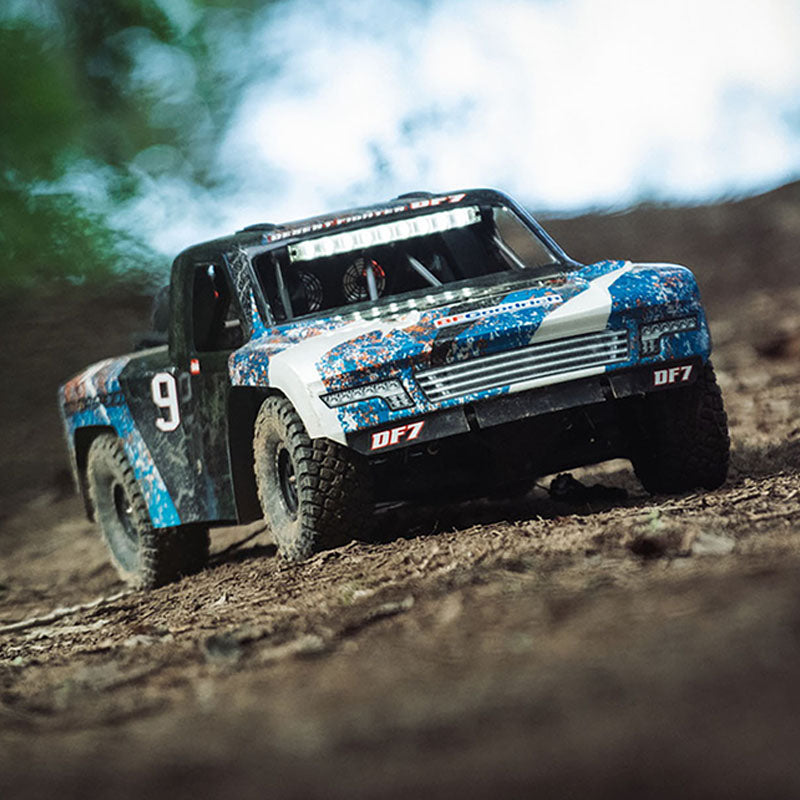 YIKONG YK4072 DF7 1/7 6S Brushless 4WD RC Short Truck Rear Straight Bridge Desert RC Car High Quality Toy Car