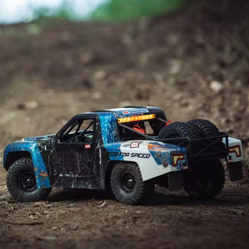 YIKONG YK4072 DF7 1/7 6S Brushless 4WD RC Short Truck Rear Straight Bridge Desert RC Car High Quality Toy Car