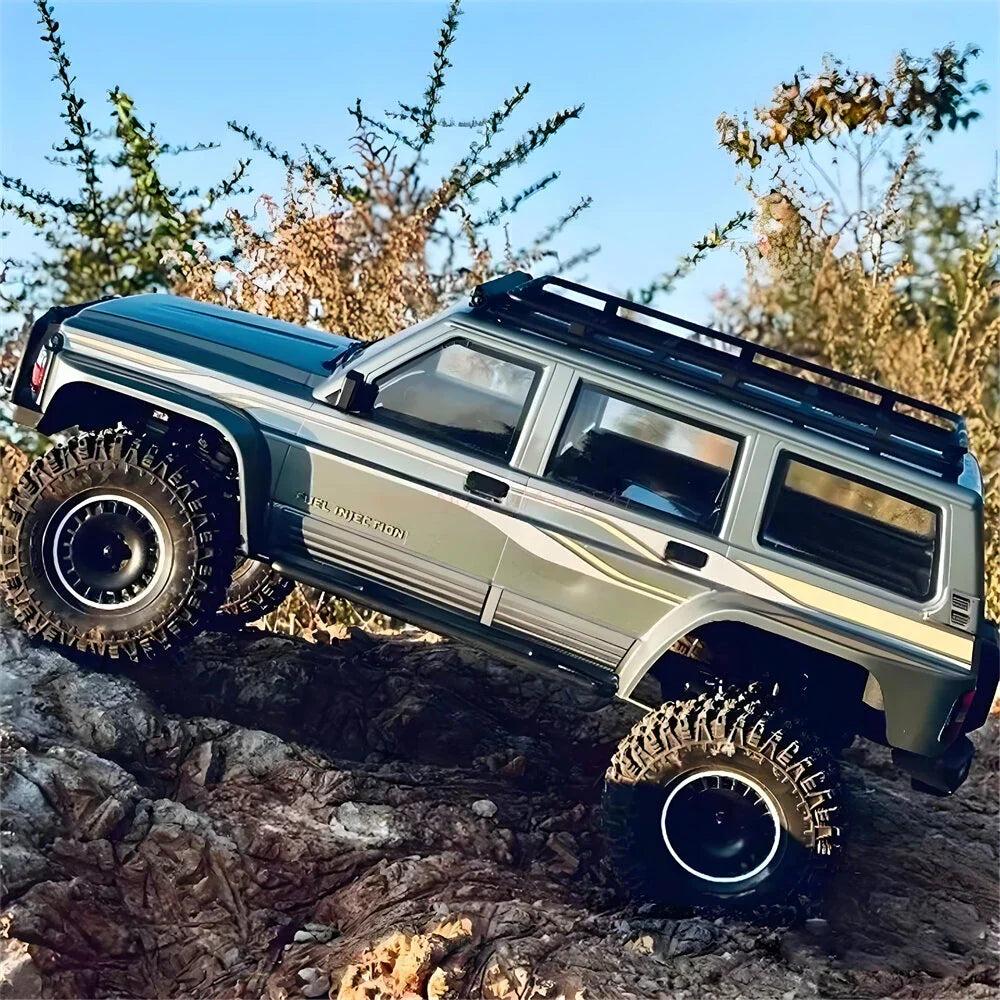 YIKONG YK4107 1/10 4WD RC Car Rock Crawler Two Speed Differential Lock LCG Chassis Tank Turn LED Lights Off-Road Climbing Truck
