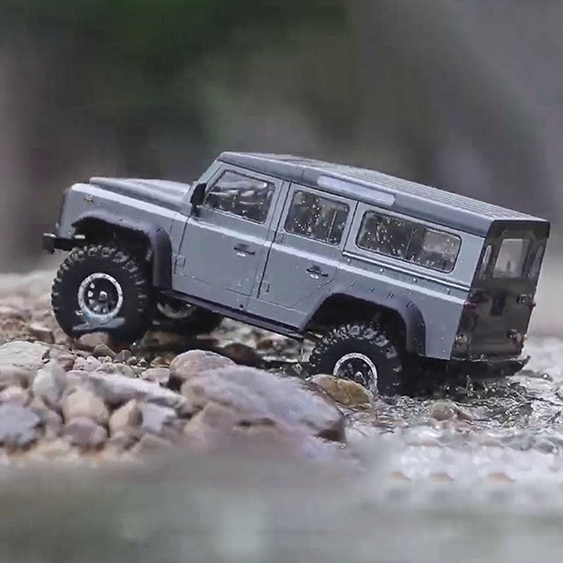 YIKONG YK4104 Defender 1/10 4WD RC Car 2.4GHz Off-road Rock Crawler with High/low Differential Lock Original LED Lights