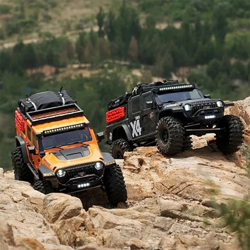 CROSSRC EMO X4 Big Leopard RC Car 4WD RTR 1:8 Climbing Crawler Off Road Rescue Vehicle