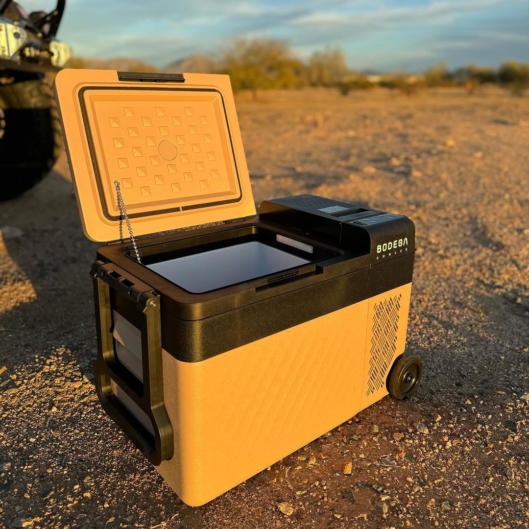 BODEGAcooler Small Portable Refrigerator 20/25QT With Wheels