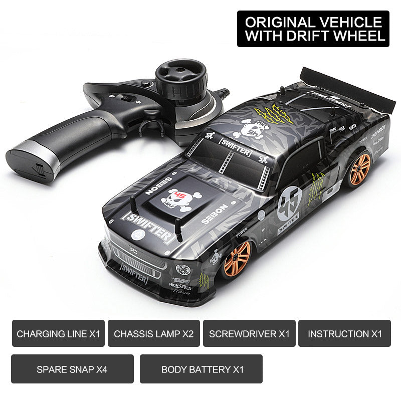 KAMTOM KM1801 RC Drift Car 1:18 4WD Full-Scale Professional Drift Model Car High Speed Racing Car With Light