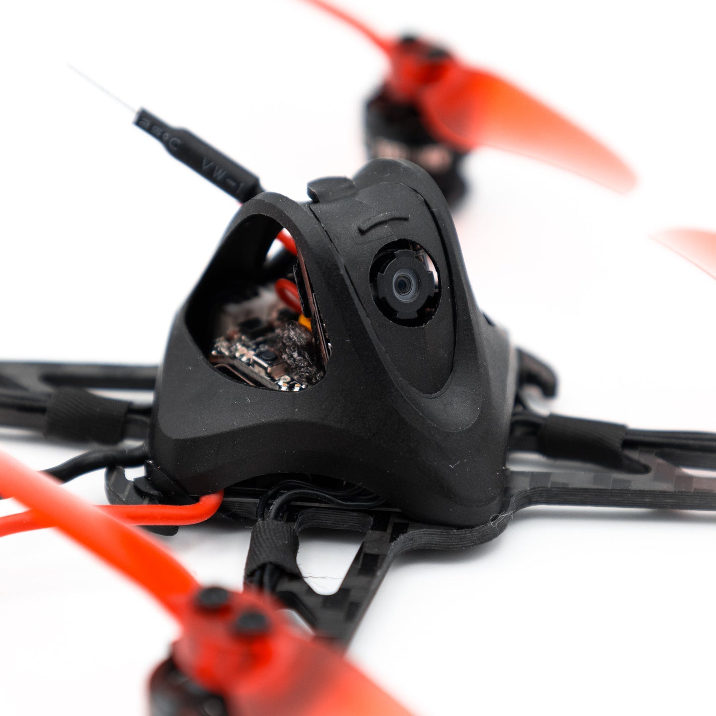 طائرة بدون طيار Nanohawk X خفيفة الوزن للغاية 3 بوصات 1S خارجية FPV - FrSky BNF