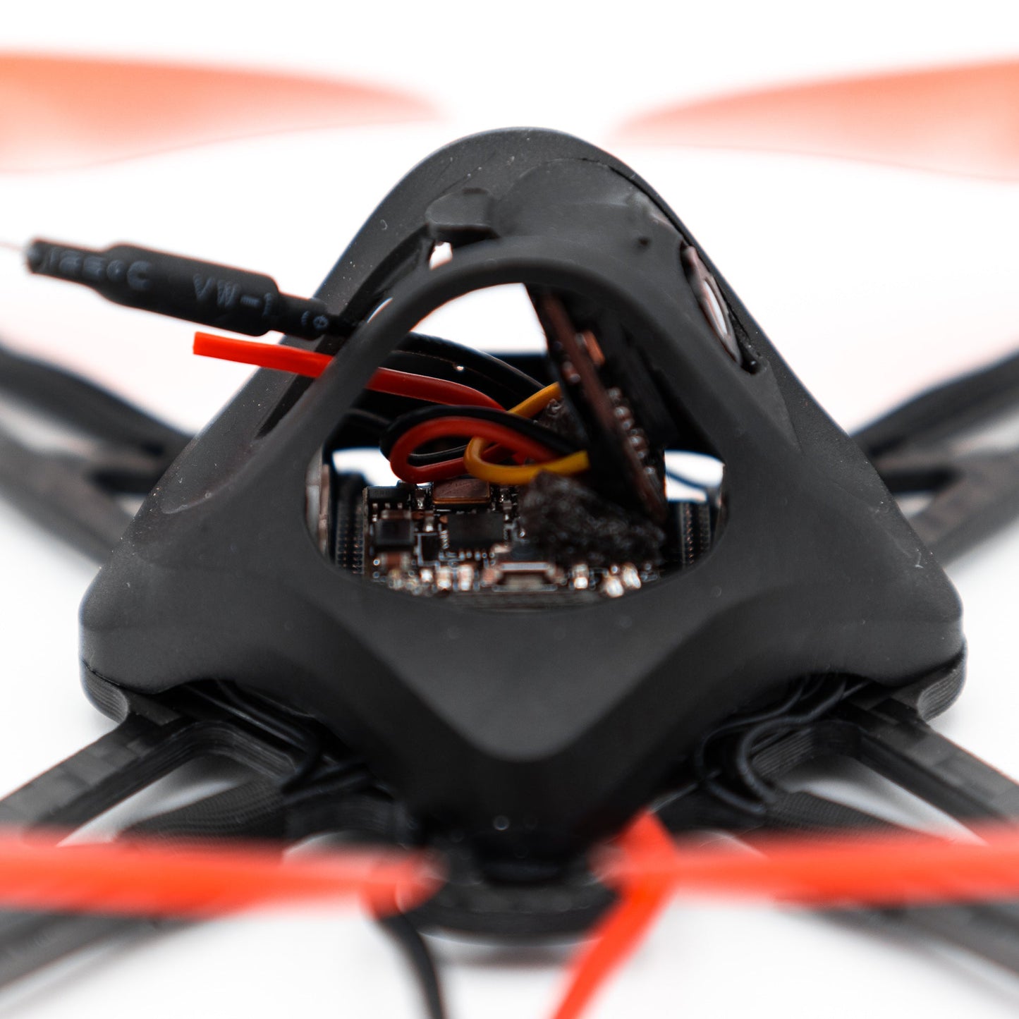 طائرة بدون طيار Nanohawk X خفيفة الوزن للغاية 3 بوصات 1S خارجية FPV - FrSky BNF