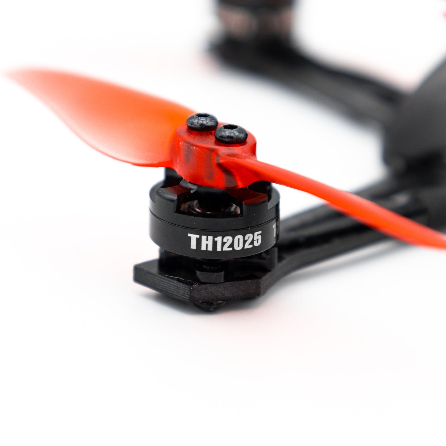 طائرة بدون طيار Nanohawk X خفيفة الوزن للغاية 3 بوصات 1S خارجية FPV - FrSky BNF