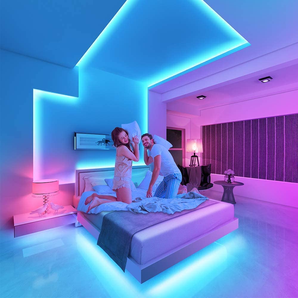 شريط إضاءة LED RGB من Govee مُجدد مع جهاز تحكم عن بُعد (2*16.4 قدم)