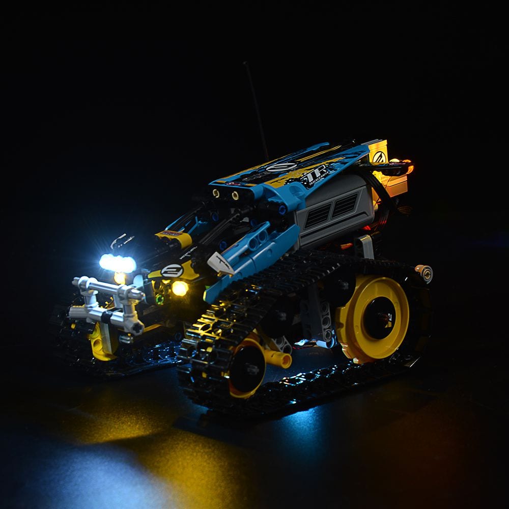 مجموعة إضاءة سيارة سباق LEGO ذات التحكم عن بُعد رقم 42095