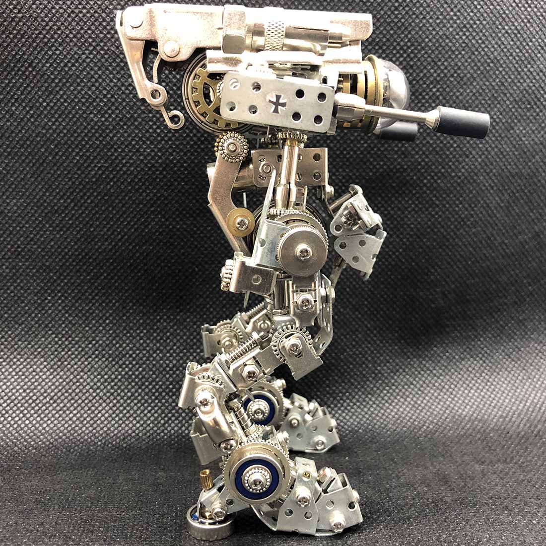 Adult DIY Metal Assembly 3D Robot Mecha Puzzle Toy Model for Home Decor
