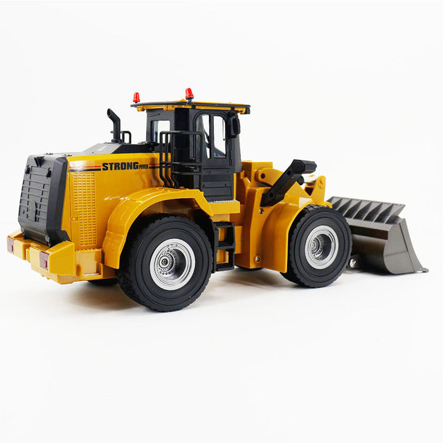 Huina 1567 RC Alloy Excavator bulldozer 6CH 1:24 2.4GHz Engineering Toy Car