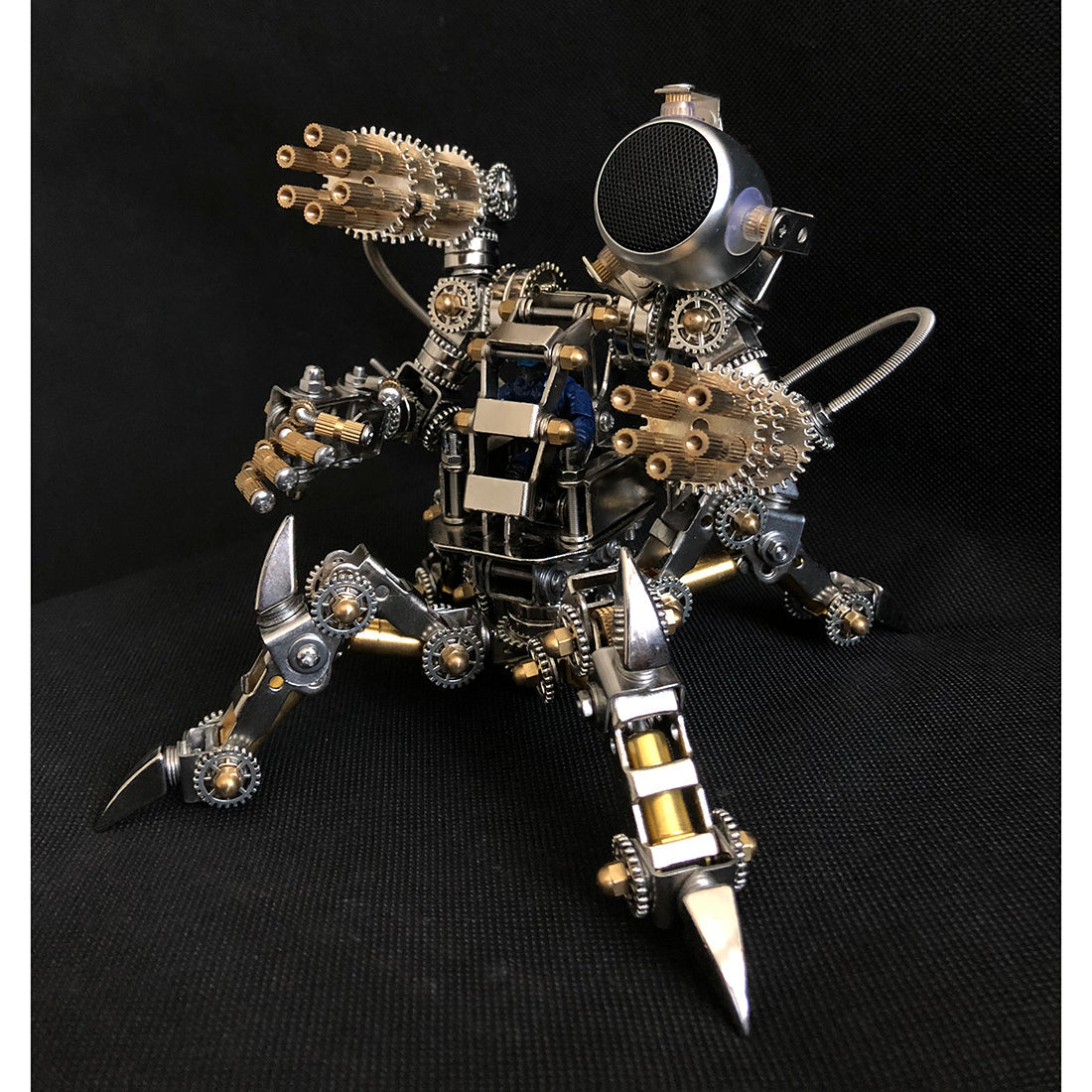313Pcs Assembly 3D Puzzle Model Magnetic Chaser Hunter Mecha Model Bluetooth Speakers