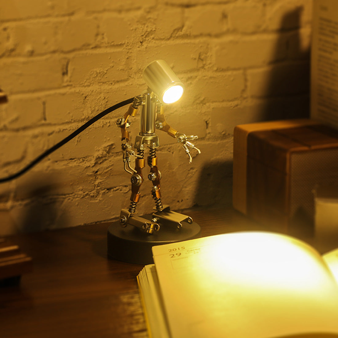 78Pcs DIY Metal Little Night Light Lamp Man Figure Model Assembly Kit