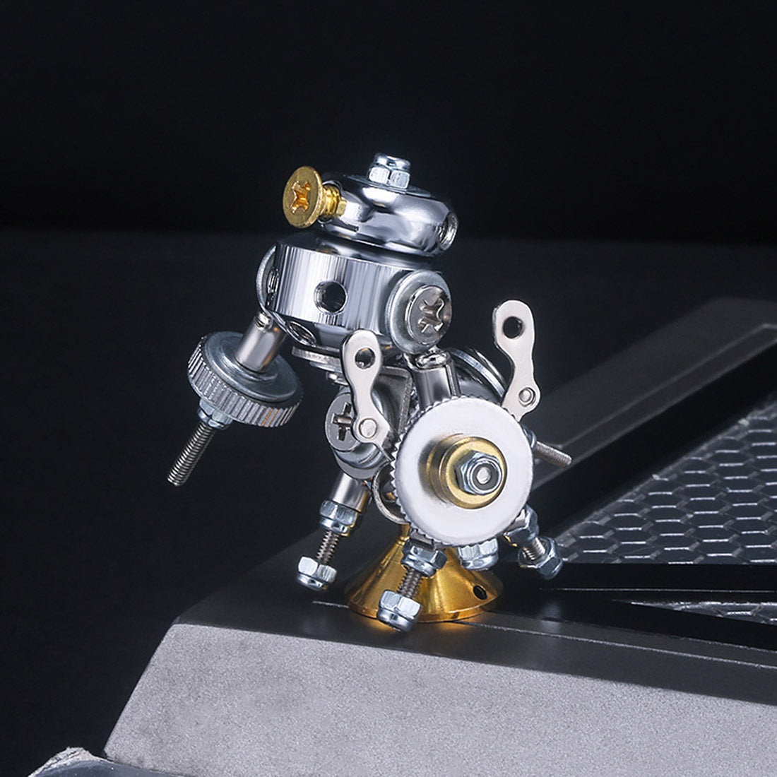 7Pcs DIY Earth Defending Special Forces Mini Mecha Assembly Metal Model Kit Blind Box