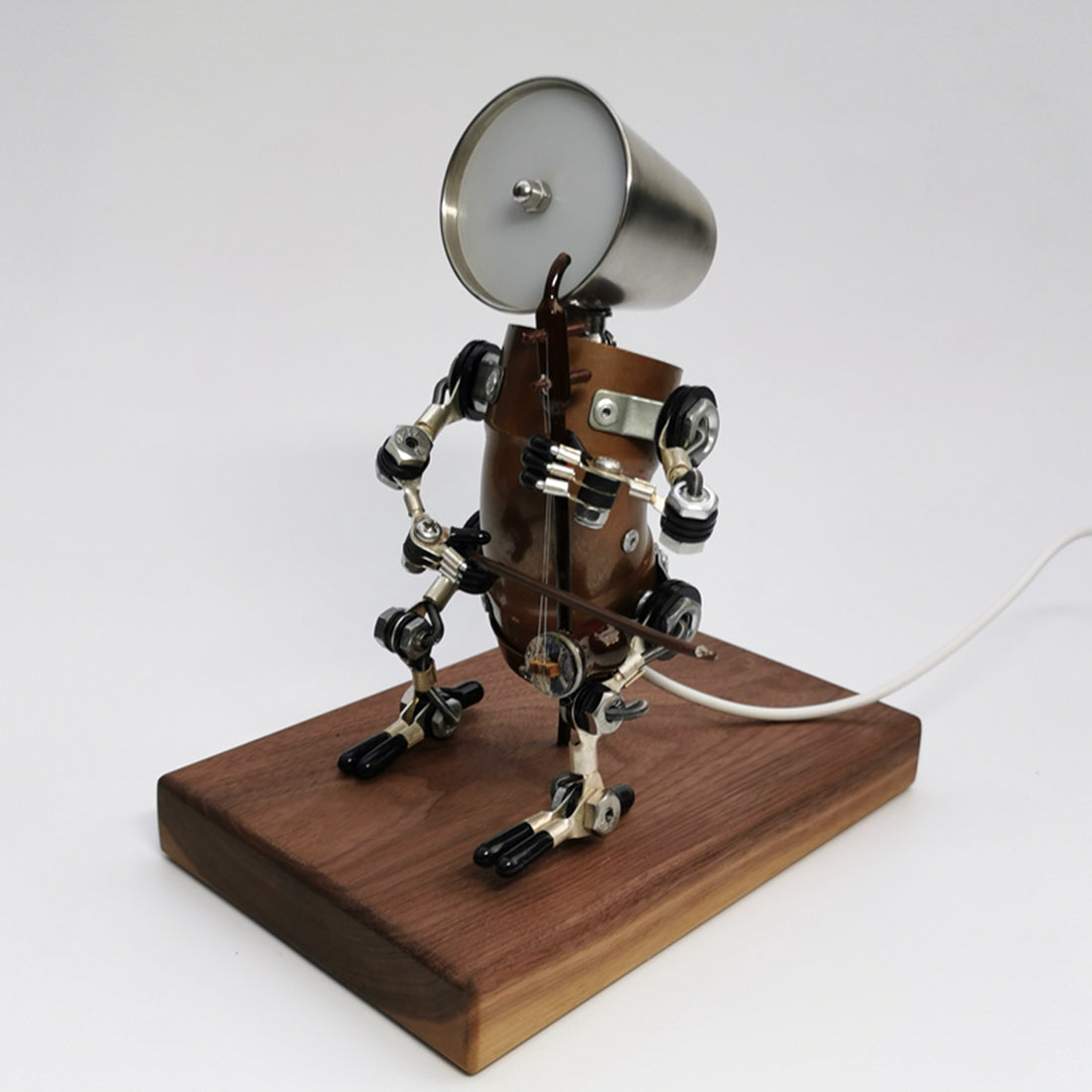 Steampunk Style Assembled 3D Metal Musician Bassists Model Lamp 2-IN-1Desk Decor Crafts
