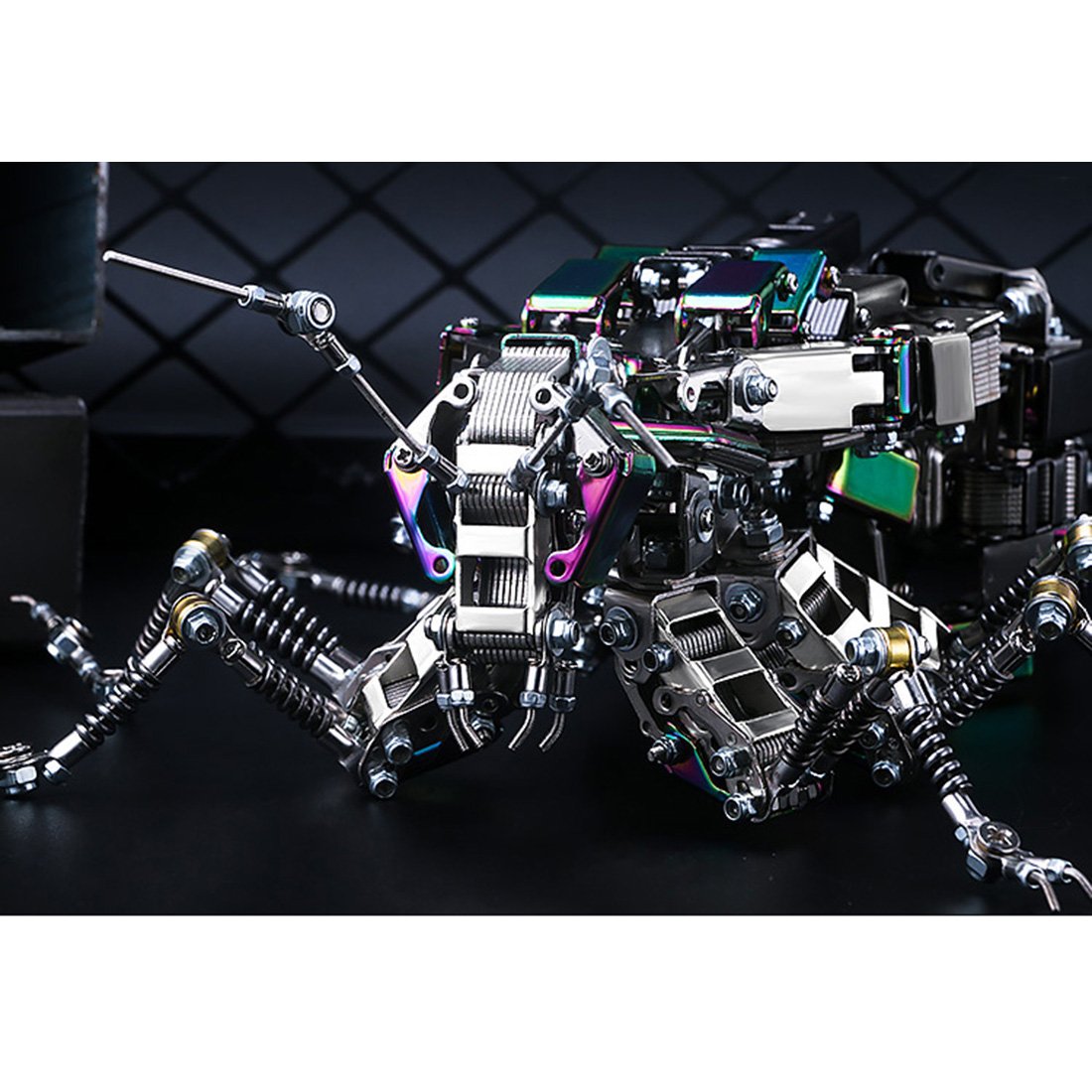 Customized 995pcs Mechanical Cockroach Mecha Metal Assembled Insect Model with Bluetooth Speaker