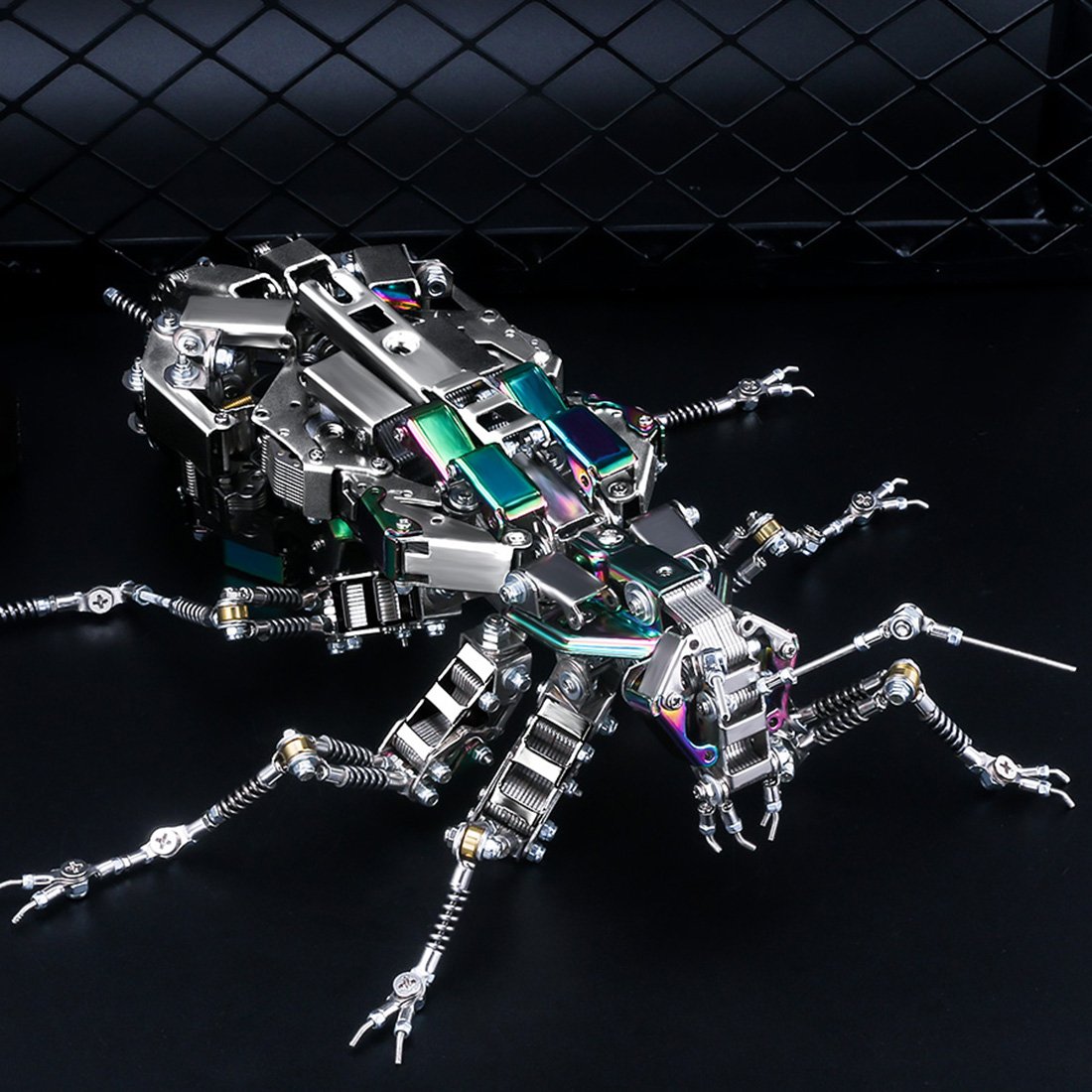 Customized 995pcs Mechanical Cockroach Mecha Metal Assembled Insect Model with Bluetooth Speaker