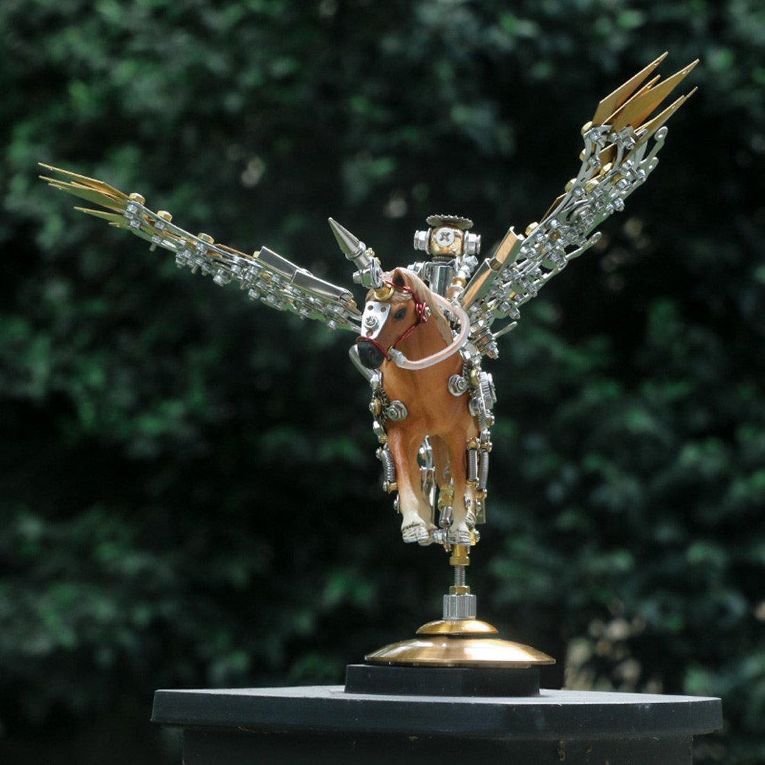 DIY Metal 3D Assembly Mechanical Wing Knight Unicorn Model Kit Toy with Base 776Pcs