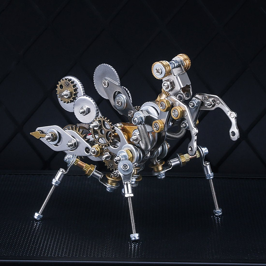 DIY Metal Mechanical Prayer Mantis Insect Puzzle 3D Assembly Model Kit