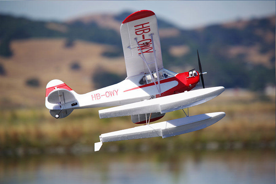 FMS 1400mm (55.1") J‑3 Cub V4 with Floats & Reflex V2, PNP