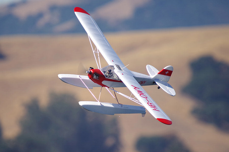 FMS 1400mm (55.1") J‑3 Cub V4 with Floats & Reflex V2, PNP