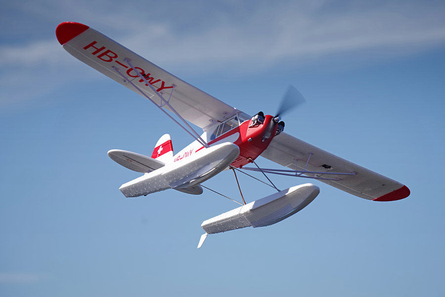 FMS 1400mm (55.1") J‑3 Cub V4 with Floats & Reflex V2, PNP