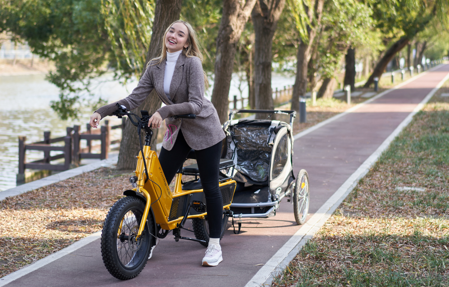 UrbanCarry Mega Longtail Cargo eBike