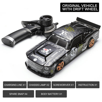 KAMTOM KM1801 RC Drift Car 1:18 4WD Full-Scale Professional Drift Model Car High Speed Racing Car With Light