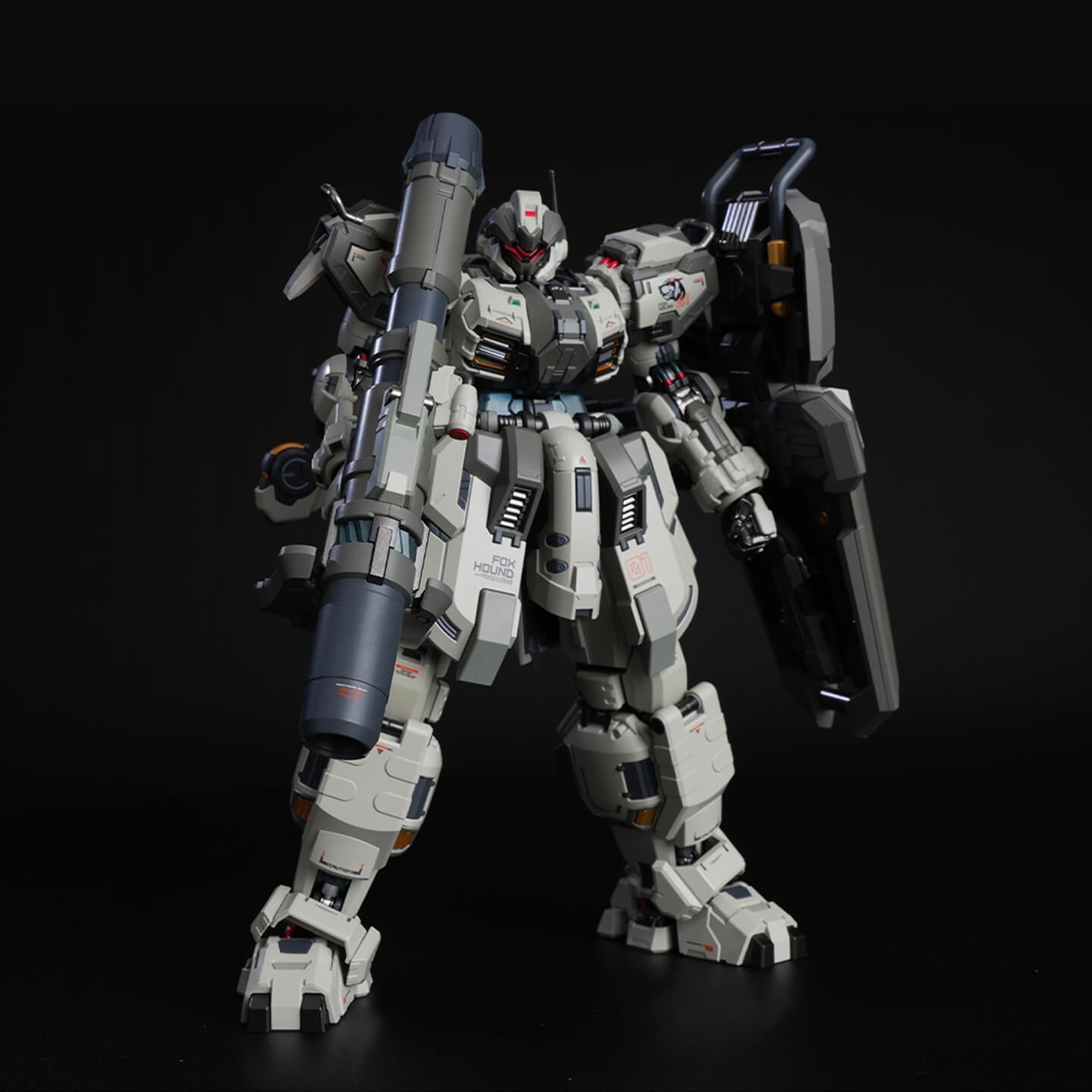 Illustrious Class - Fox Hound Butcher Set