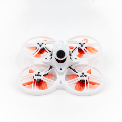 طائرة سباق بدون طيار Tinyhawk III FPV - جاهزة للطيران (RTF) مع وحدة تحكم ونظارات واقية 