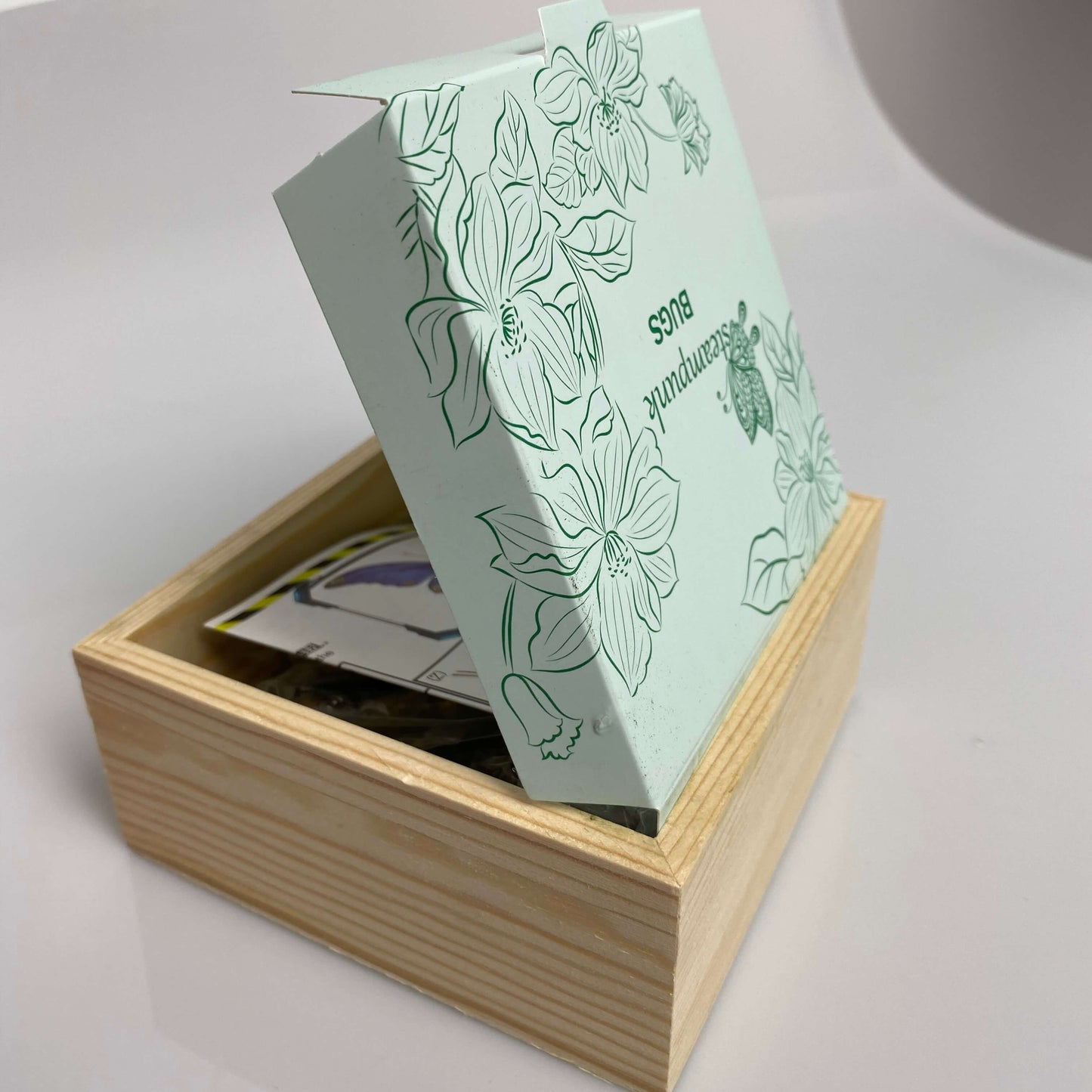 Kit de rompecabezas de metal 3D de mariposa Steampunk Graellsia isabellae