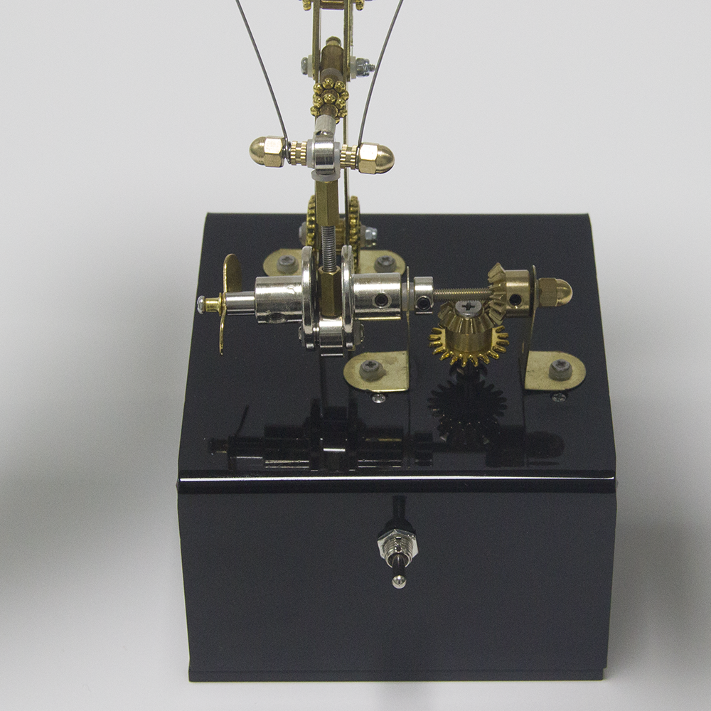 Rompecabezas mecánico de metal Steampunk con diseño de mariposa y caja de música.