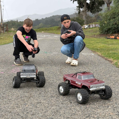 FMS 1:10 Ford F100 Monster Truck RTR 2WD