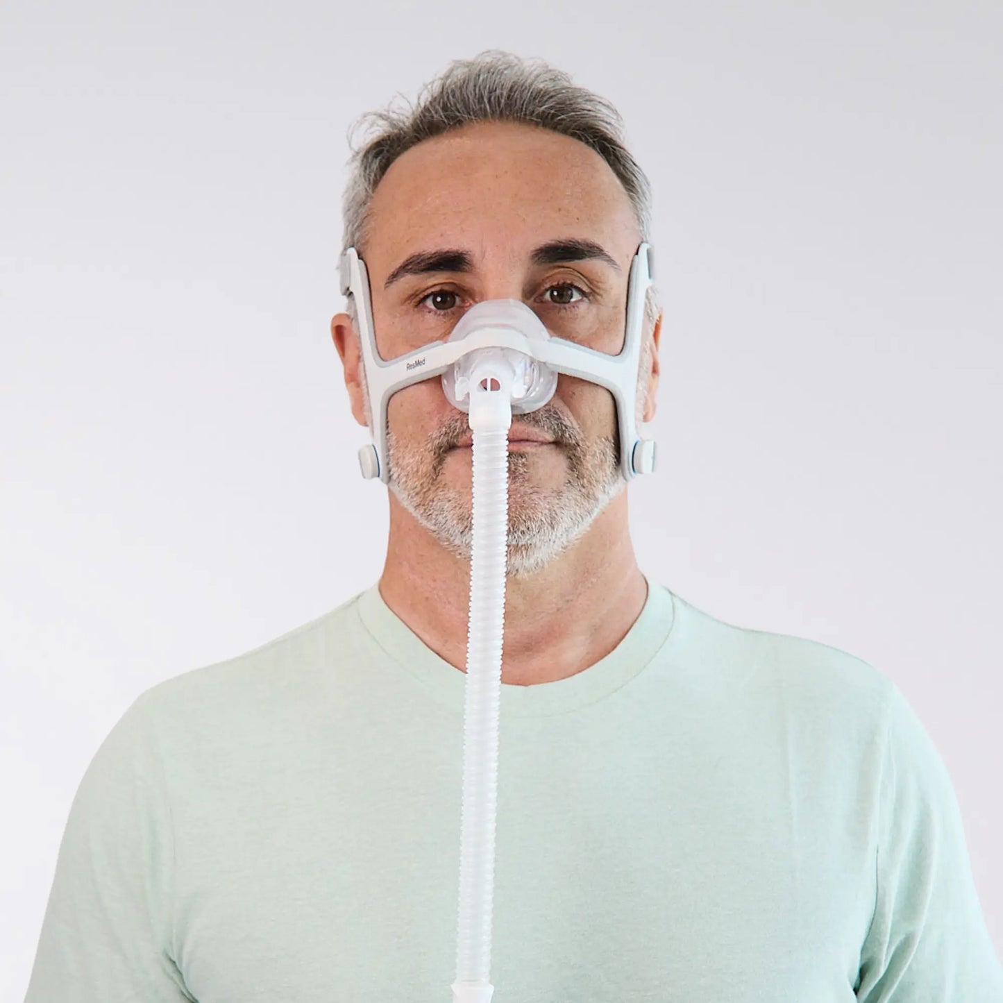 AirSense 11 Autoset Bundle with AirTouch N20 Nasal Mask & Filters