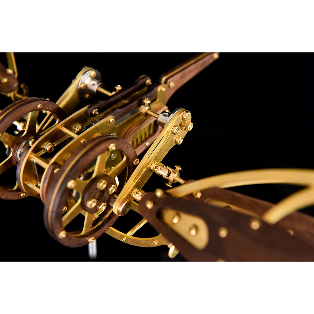 Rompecabezas mecánico dinámico coleccionable de libélula misteriosa de metal y madera en 3D.