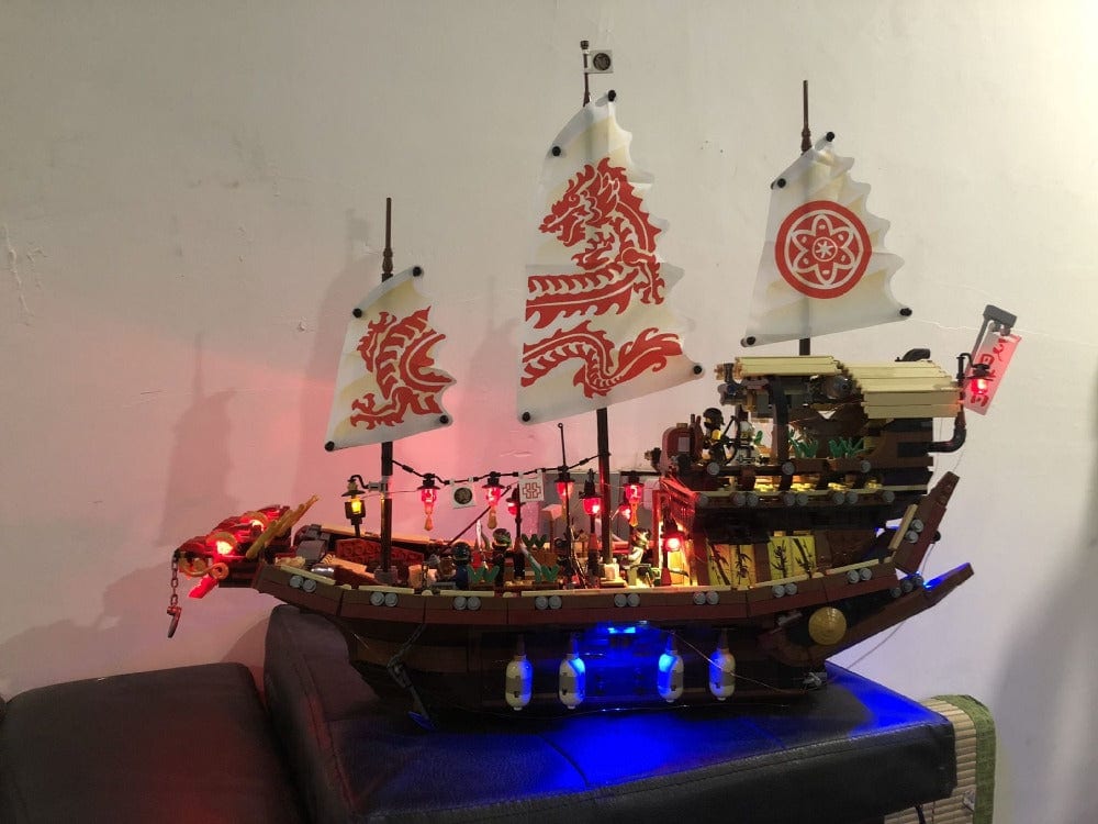 مجموعة إضاءة LEGO Destiny's Bounty #70618